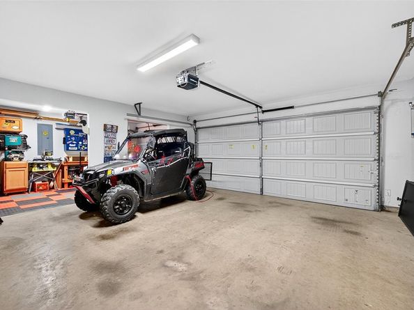 289  Hilltop Drive , Justin Texas 76247