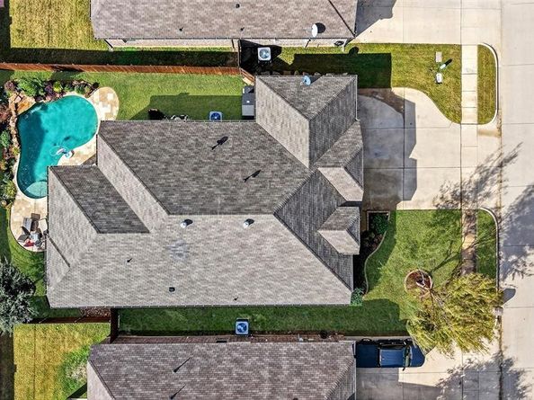 289  Hilltop Drive , Justin Texas 76247