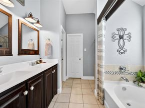 289  Hilltop Drive , Justin Texas 76247