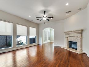 818  La Cima  , Irving Texas 75039