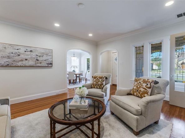 5522  Mccommas Boulevard , Dallas Texas 75206