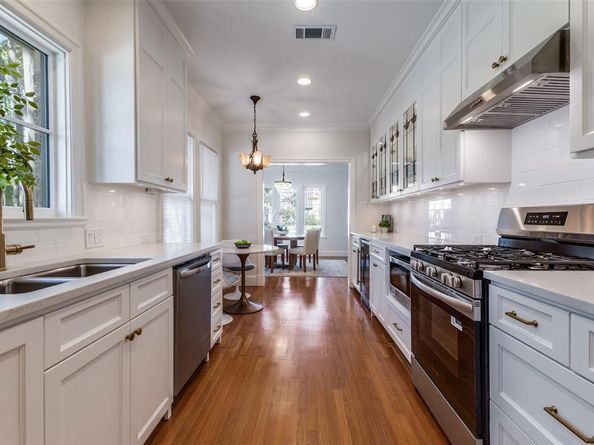 5522  Mccommas Boulevard , Dallas Texas 75206