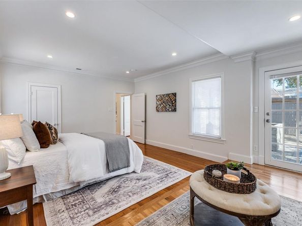 5522  Mccommas Boulevard , Dallas Texas 75206