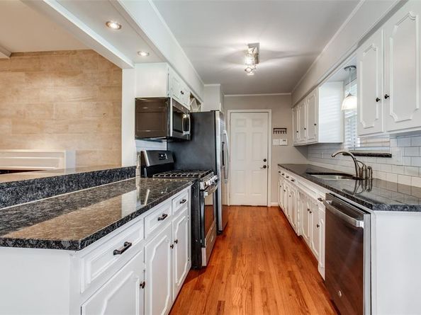 204 S Waterview Drive , Richardson Texas 75080