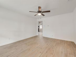 310  Old Mill Lane , Dallas Texas 75107