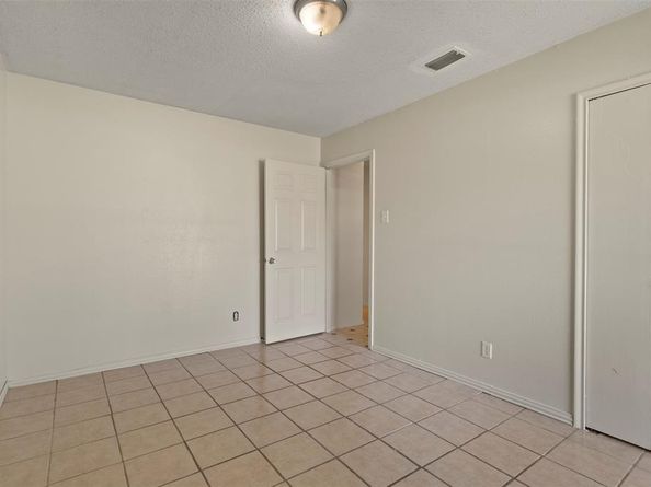 1400  Ridgecrest Drive , Plano Texas 75074