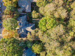 537  Ten Mile Drive , DeSoto Texas 75115