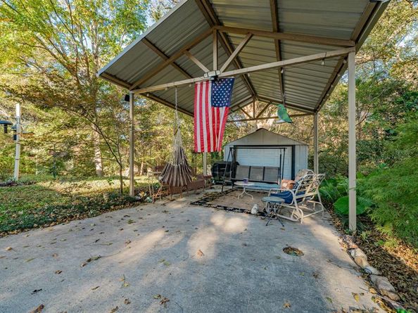 537  Ten Mile Drive , DeSoto Texas 75115