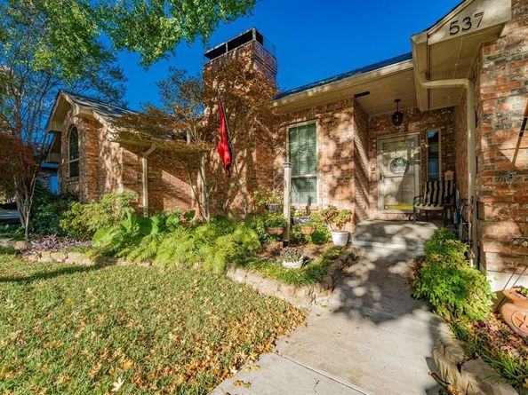 537  Ten Mile Drive , DeSoto Texas 75115