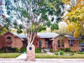 537  Ten Mile Drive , DeSoto Texas 75115