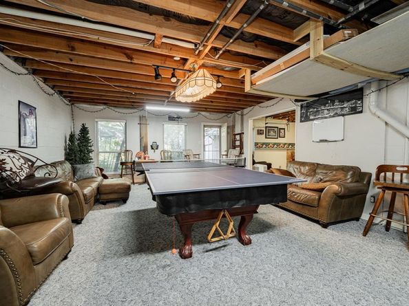 537  Ten Mile Drive , DeSoto Texas 75115