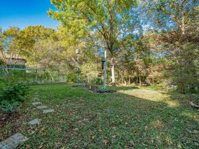 537  Ten Mile Drive , DeSoto Texas 75115