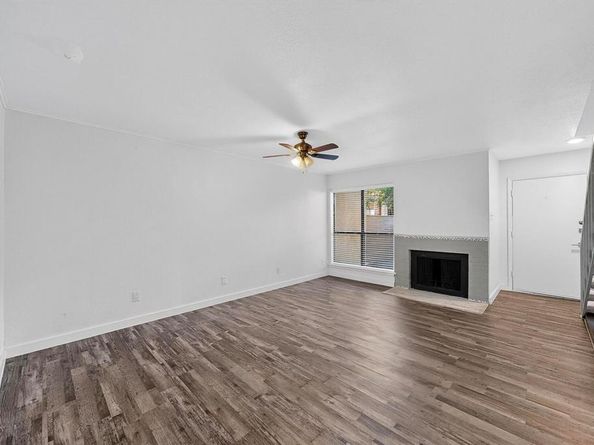 3045  Park Lane  1056, Dallas Texas 75220