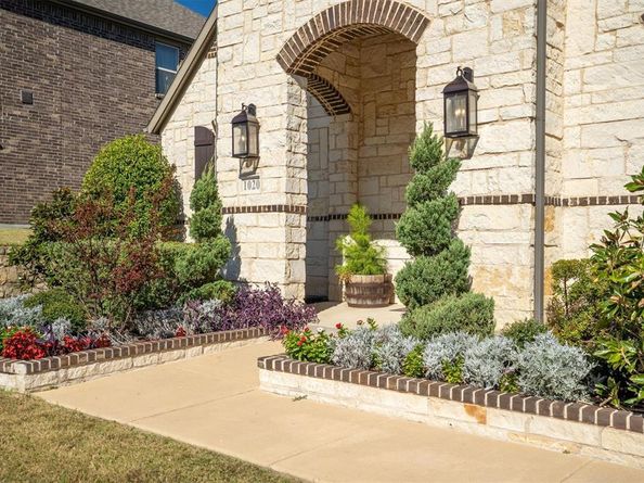 1020  Wimberly Lane , Northlake Texas 76226