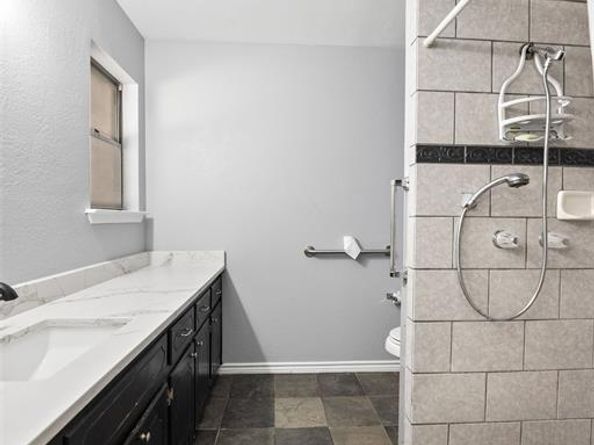 4912  Southwest Boulevard , Fort Worth Texas 76116