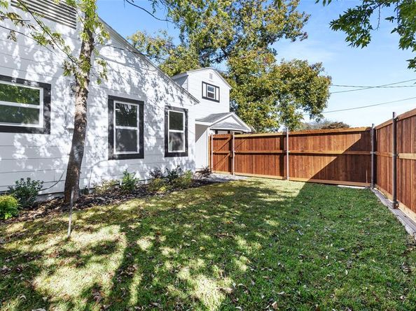 400  Ann Street , Garland Texas 75040