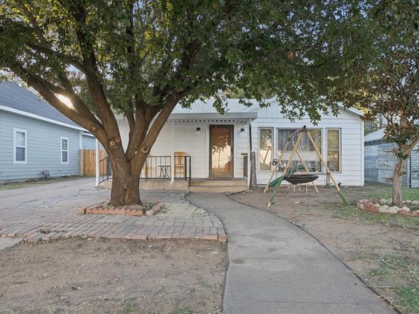 317 N Chandler Drive N, Fort Worth Texas 76111