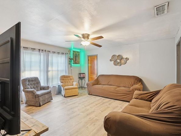 317 N Chandler Drive N, Fort Worth Texas 76111