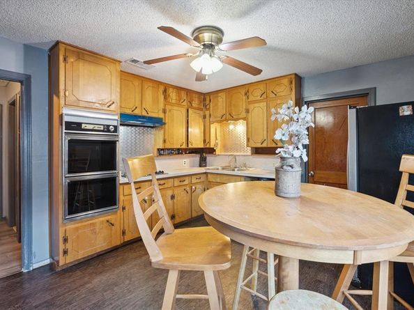 317 N Chandler Drive N, Fort Worth Texas 76111