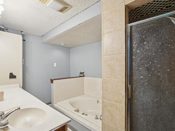 317 N Chandler Drive N, Fort Worth Texas 76111