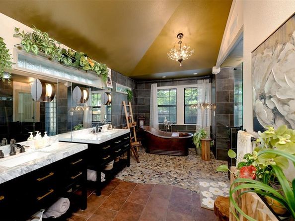 803  Brookhurst Drive , Dallas Texas 75218