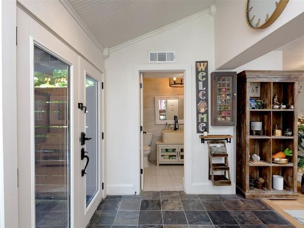 803  Brookhurst Drive , Dallas Texas 75218