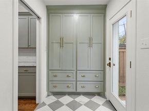 2301  Stanley Avenue , Fort Worth Texas 76110