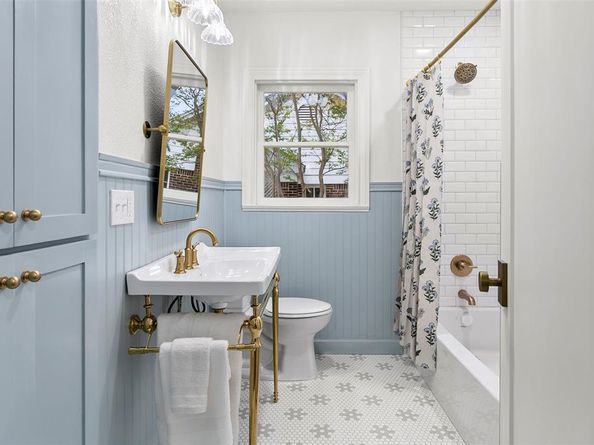 2301  Stanley Avenue , Fort Worth Texas 76110