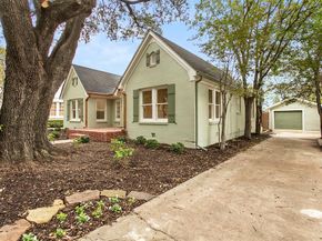 2301  Stanley Avenue , Fort Worth Texas 76110