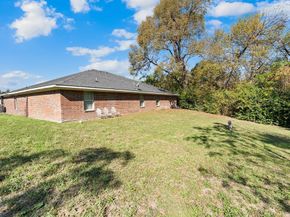 136 N Polk Street , DeSoto Texas 75116