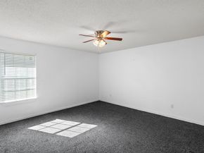 136 N Polk Street , DeSoto Texas 75116