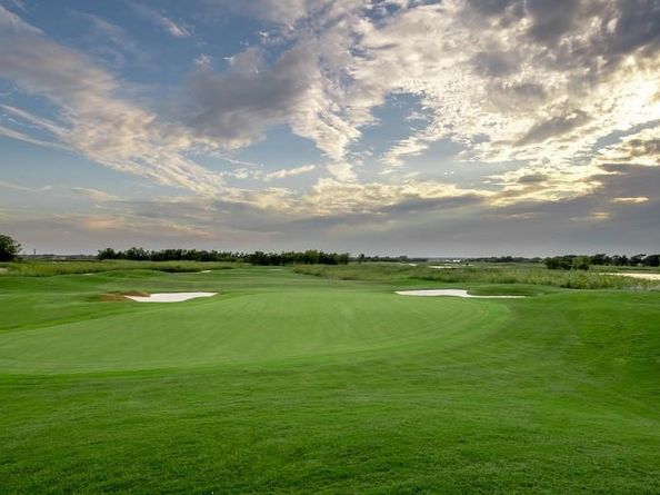 3807  Majesty Court , Heath Texas 75126