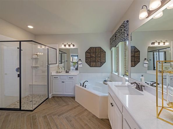 3807  Majesty Court , Heath Texas 75126