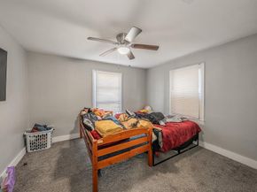 319  Avenue H  , Dallas Texas 75203