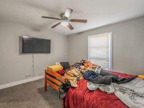 319  Avenue H  , Dallas Texas 75203