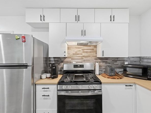 9829  Park Lane Court  B, Dallas Texas 75220