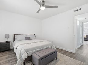 9829  Park Lane Court  B, Dallas Texas 75220