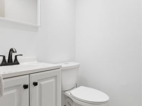 9829  Park Lane Court  B, Dallas Texas 75220