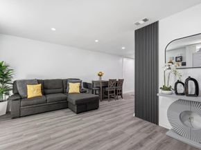 9829  Park Lane Court  B, Dallas Texas 75220