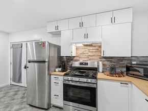 9829  Park Lane Court  B, Dallas Texas 75220