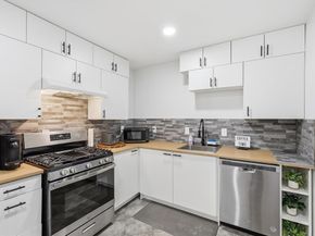 9829  Park Lane Court  B, Dallas Texas 75220