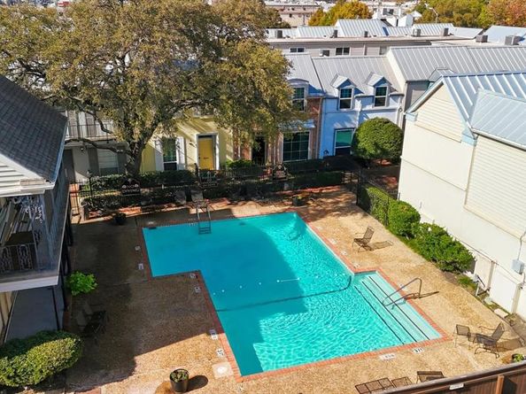 9829  Park Lane Court  B, Dallas Texas 75220