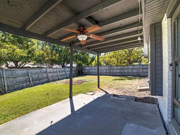 702  Coolwood Lane , Mesquite Texas 75149