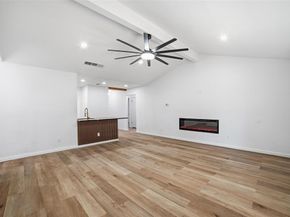 702  Coolwood Lane , Mesquite Texas 75149