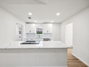 805  Raintree Road , Fort Worth Texas 76103