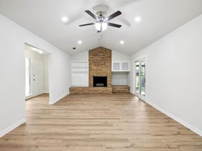 805  Raintree Road , Fort Worth Texas 76103