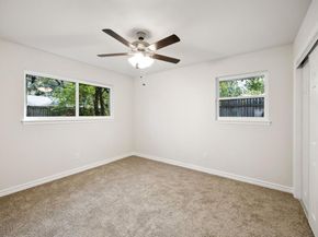 805  Raintree Road , Fort Worth Texas 76103
