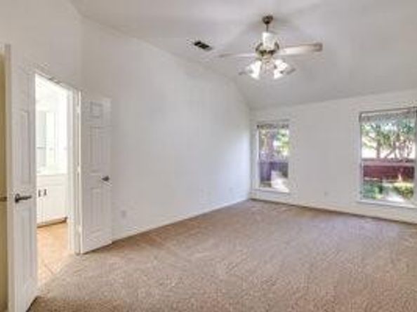 1411  Parkside Drive , Mansfield Texas 76063