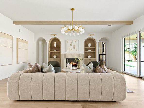 10248  Sherbrook Lane , Dallas Texas 75229