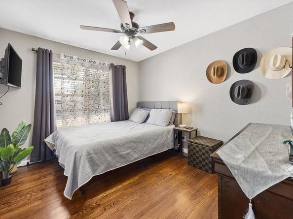 4929  Ira Street , Haltom City Texas 76117